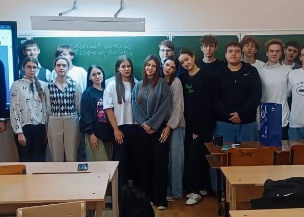 Какие профессии есть в авиации?