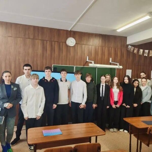 Чем офтальмолог отличается от оптометриста и почему это важно?